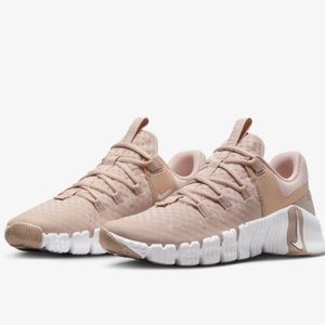 Nike Women's Free Metcon 5 Training Shoes Pink Oxford